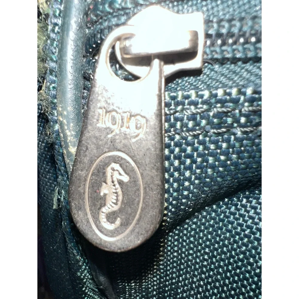 Atlantic Carry-On Duffel Bag 16x8x10 Green Nylon Travel‎ Case, Preowned USA Made